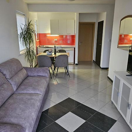 Apartments Andrijanic Baška Voda المظهر الخارجي الصورة