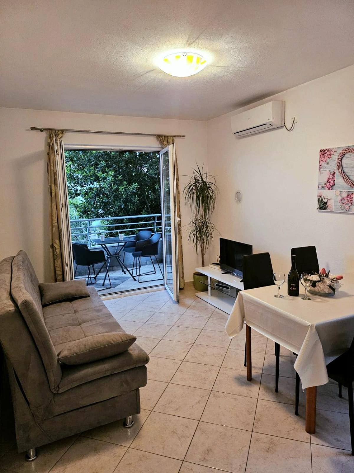 Apartments Andrijanic Baška Voda الغرفة الصورة