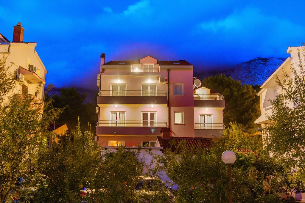 Apartments Andrijanic Baška Voda المظهر الخارجي الصورة