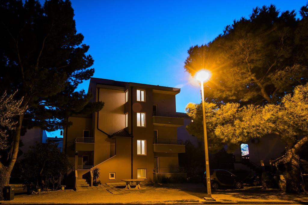 Apartments Andrijanic Baška Voda المظهر الخارجي الصورة
